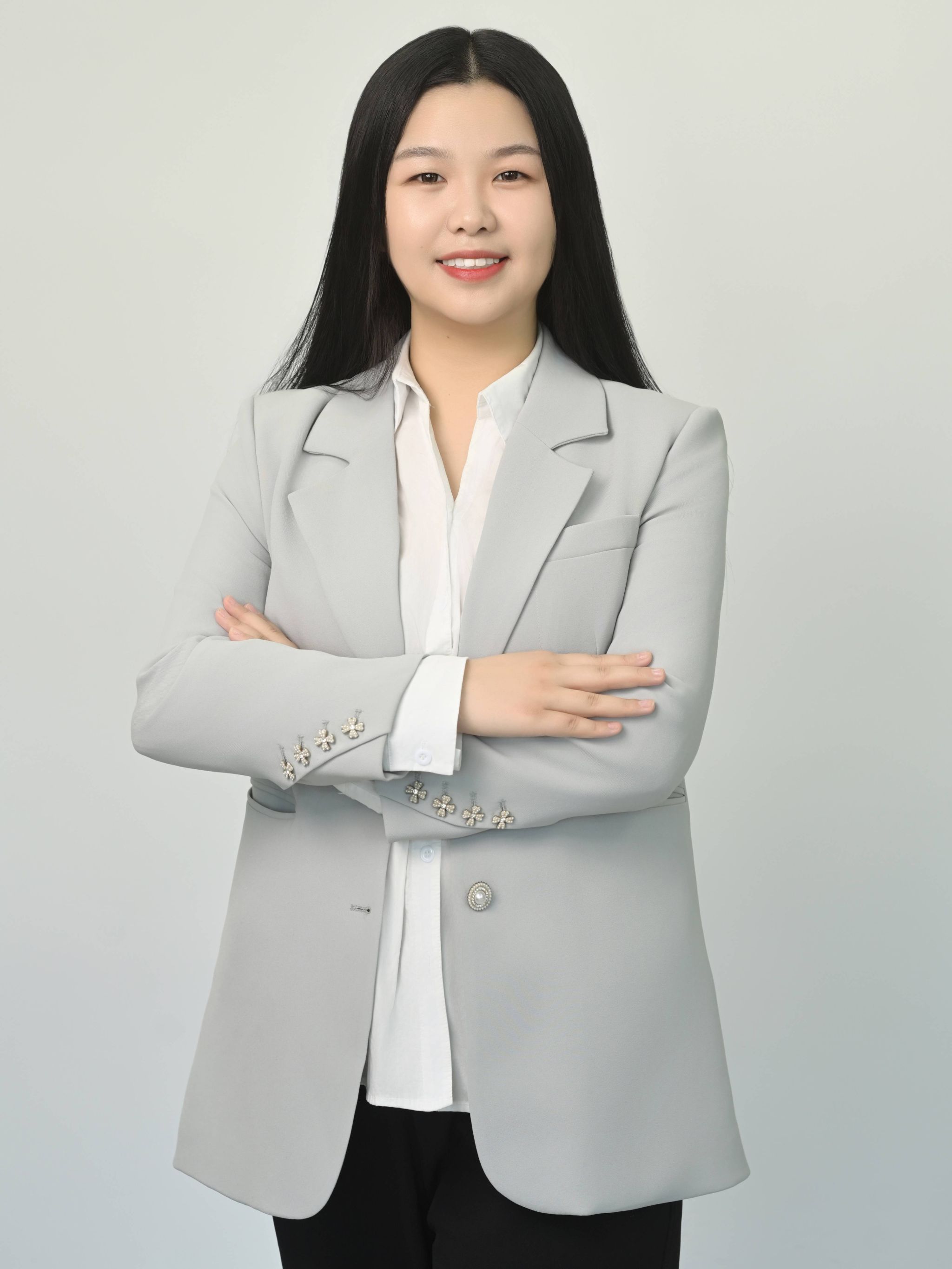 李玲