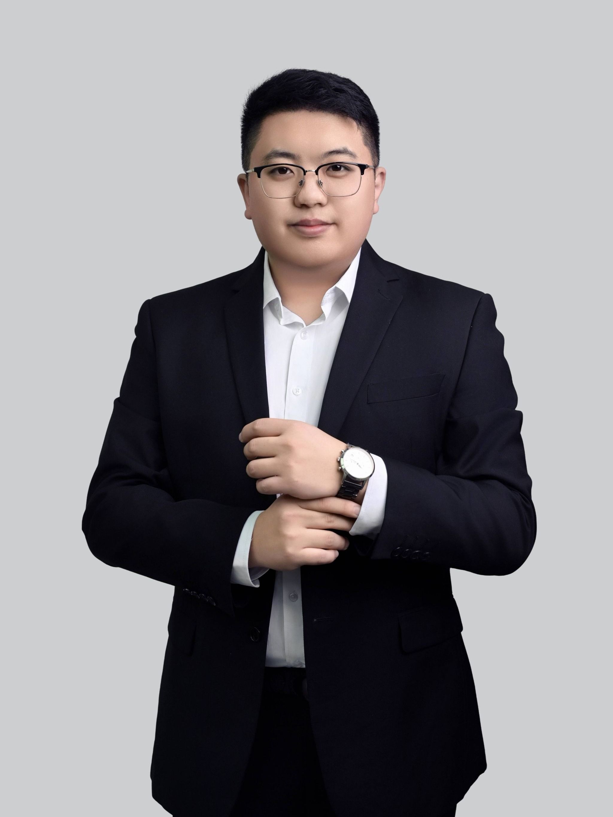 王健